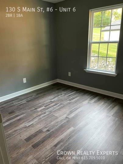 Photo - 130 S Main St