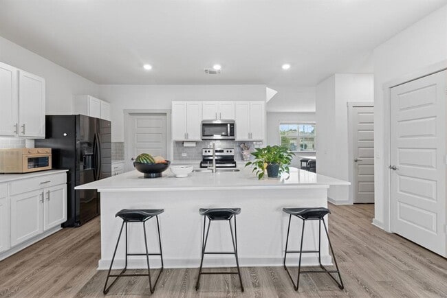 Photo - 106 Creston St