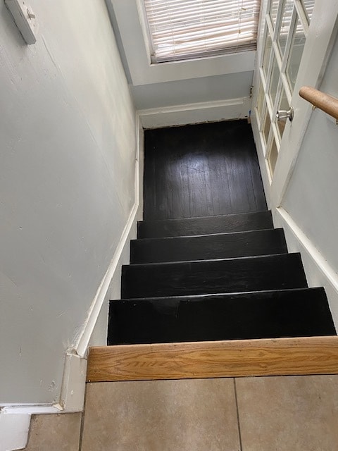 Building Photo - 225 Bodmann Ave Unit 2