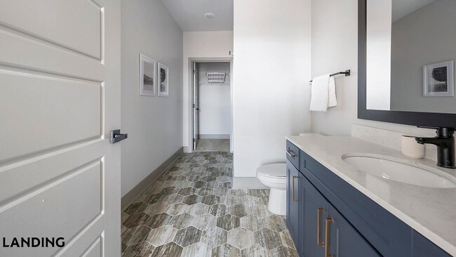 640 21st Ave N Unit 234
