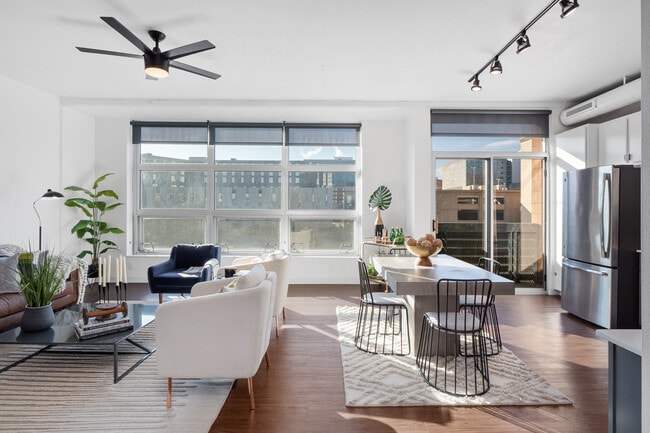 2 Bedroom Taylor: Living Room - Metropolitan Flats Rental