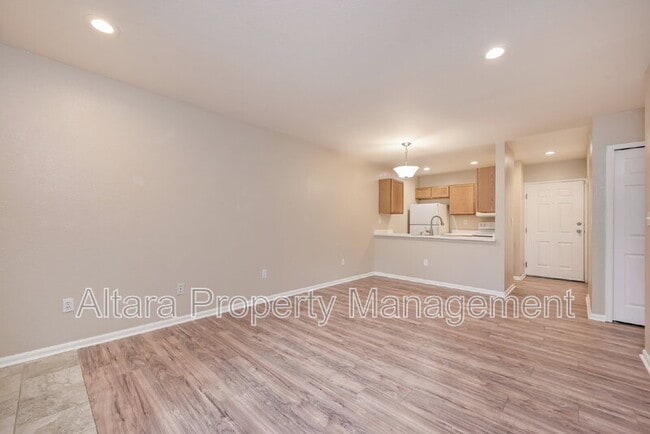 Photo - 407 S Memphis Way Unit Apt 203