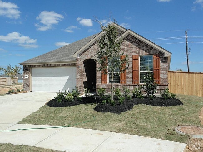Building Photo - 28502 Jacob Bend Dr Rental
