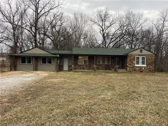 Photo - 4600 E Huntsville Rd