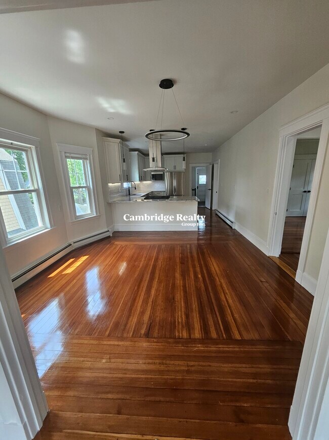 Photo - 126 Winsor Ave Unit 2