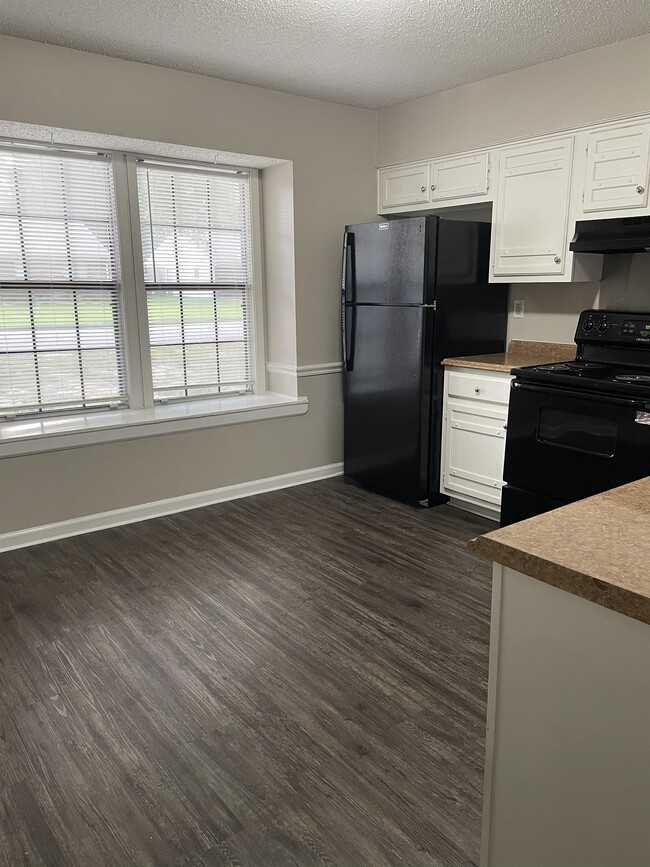 Photo - 1128 Verlington Dr