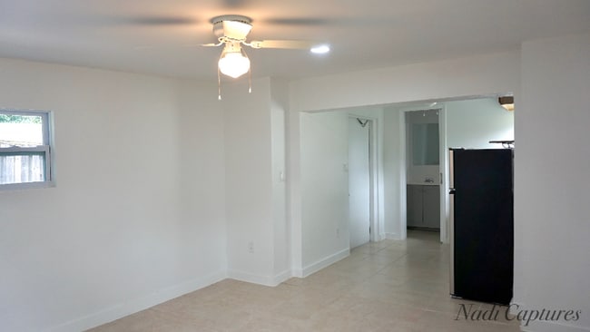 Photo - 1421 N Andrews Ave