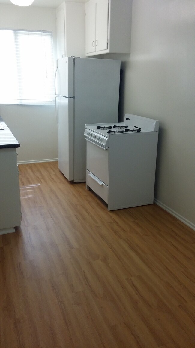 Photo - 3445 Vinton Ave