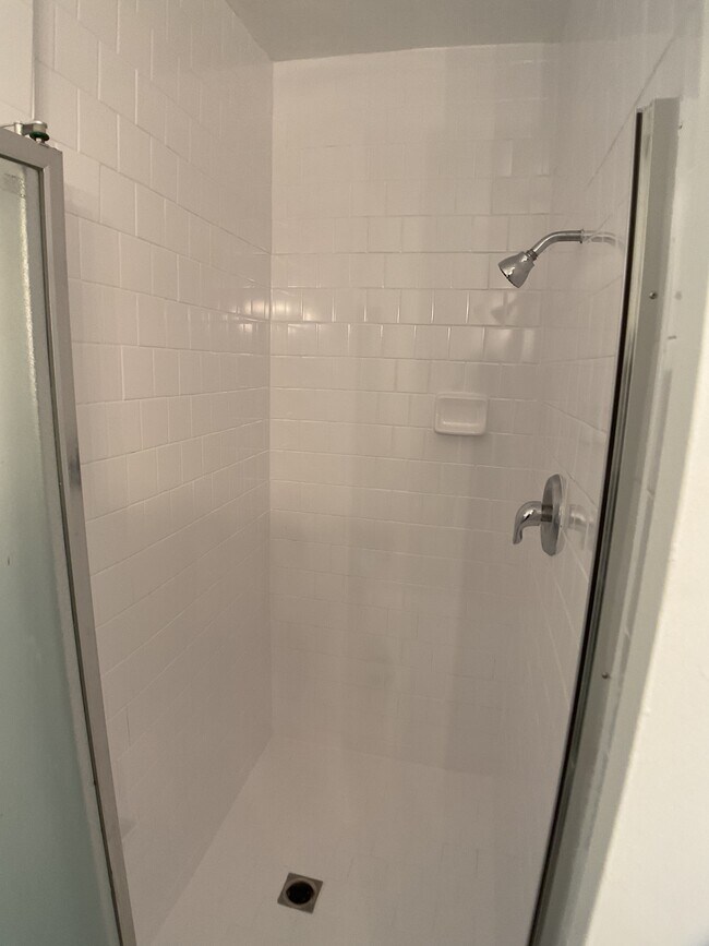 living room - 6561 Fulton Ave