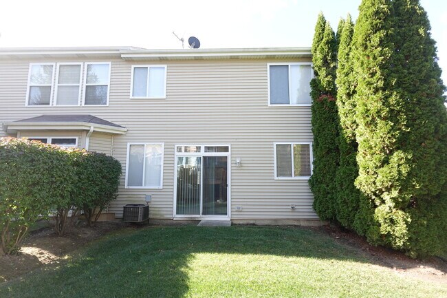 Photo - 1432 Remington Ln