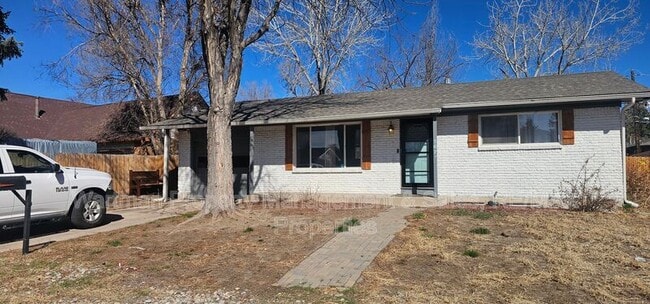 Building Photo - 167 Judson St Rental