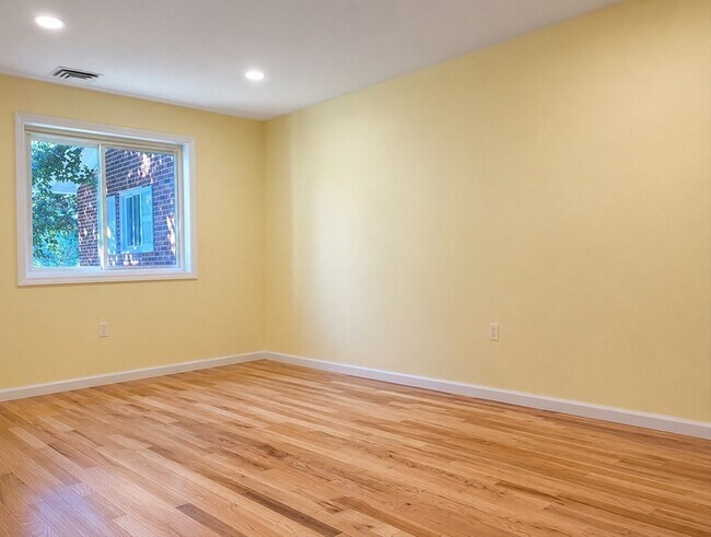 Photo - 25 Bayberry Dr Unit 3