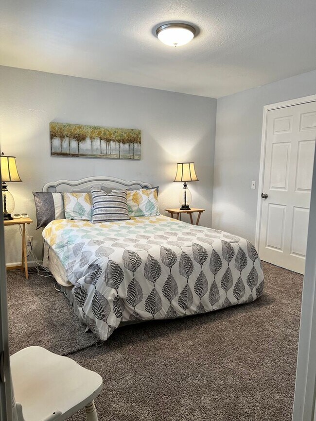 1304 Worden Ave Apartment For Rent in Klamath Falls, OR