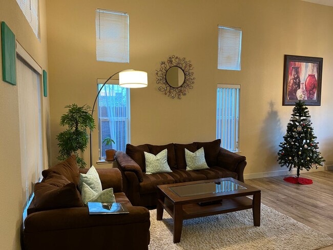 Photo - Charming 4 Bedroom Ridgeview Large Lot Home!