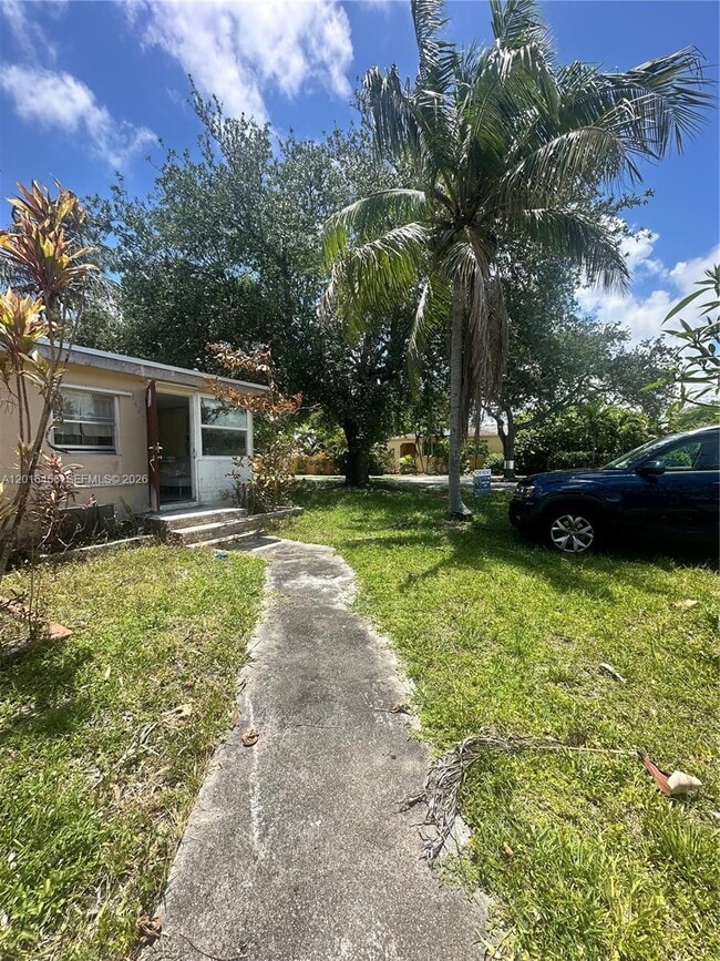 Photo - 1427 N 26th Ave