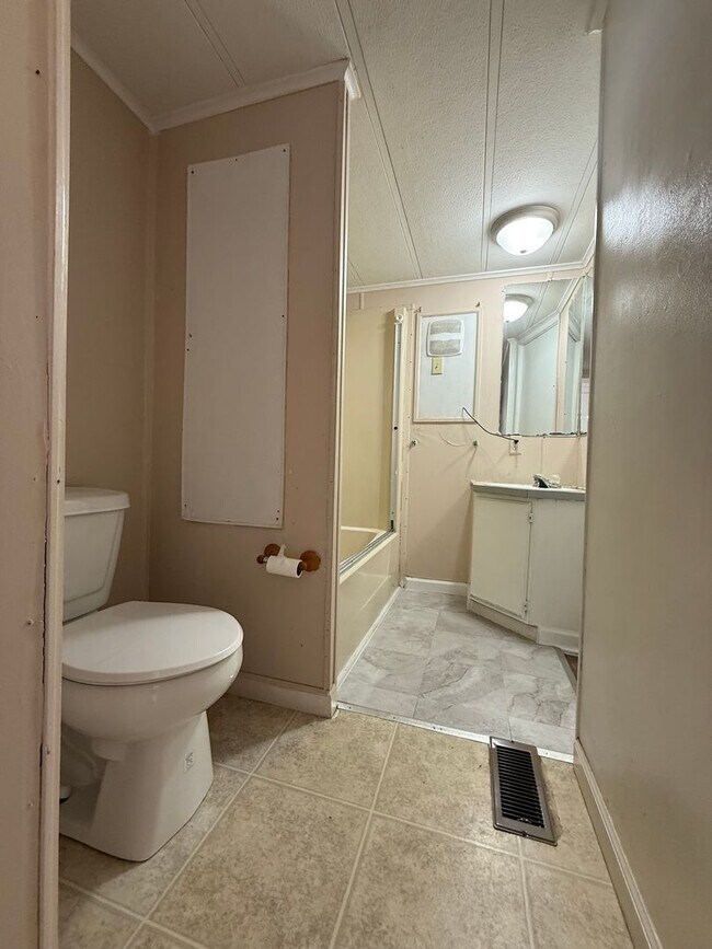 Photo - 2 Bedroom/2 Bath Home in Wadesboro