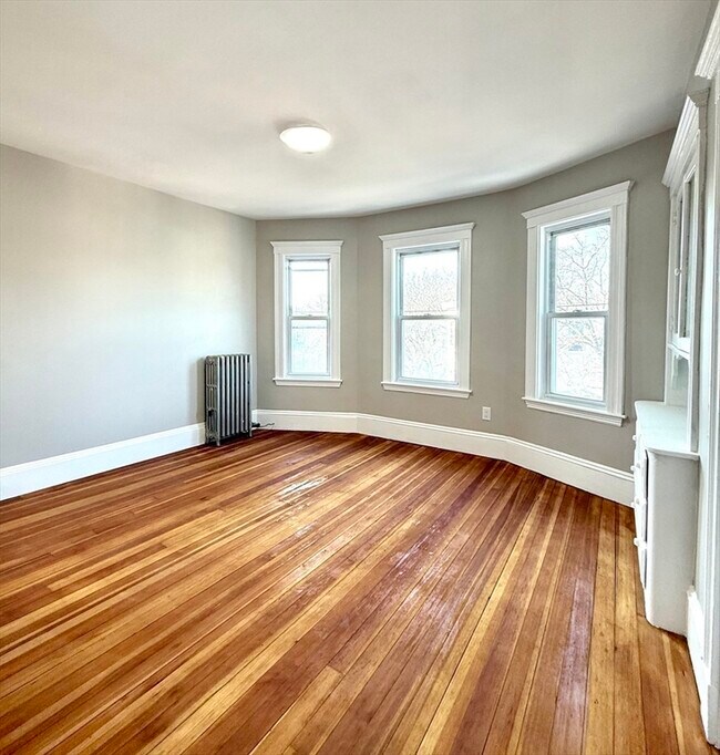 Photo - 69 Conwell Ave Unidad 2