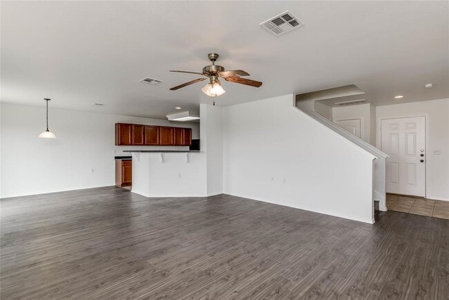 6521 Quinton Dr