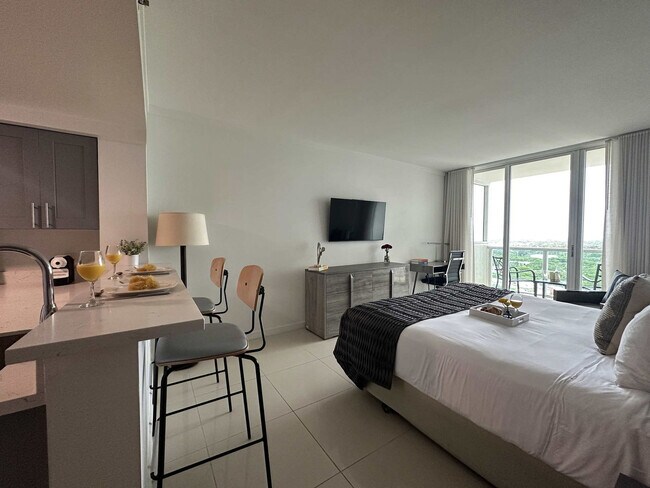 Photo - 2889 McFarlane Rd Unidad ID1240602P