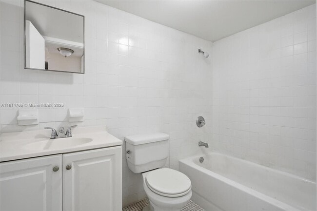 Photo - 2405 NW 135th St Unit 326
