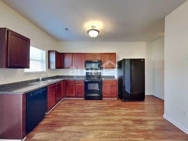 Photo - 147 Biscayne Terrace