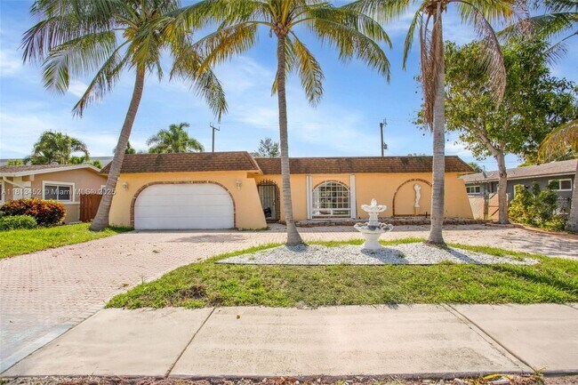 Photo - 612 SE 8th Ave Casa