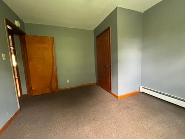 Photo - 2 Bed | 1 Bath | Value Rental Unit Willey St - B