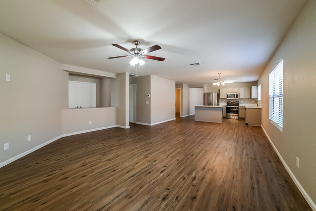 Photo - 3045 W Desert Vista Trail