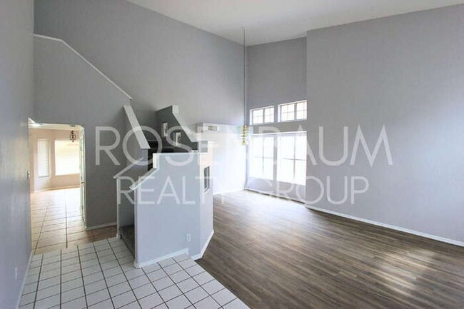 Photo - 1115 S Tiago Dr