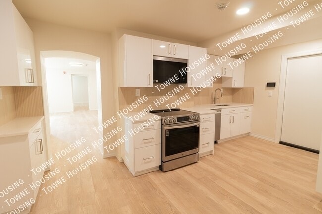 Photo - 15 N Pearl St Unit 1
