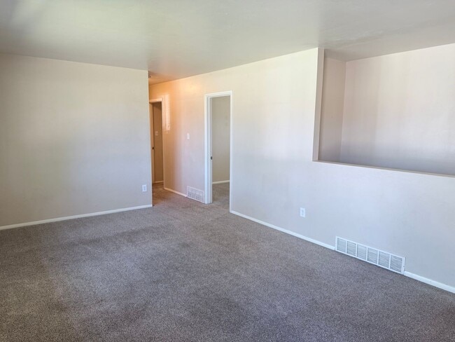 Photo - 1938 Berkshire Ln
