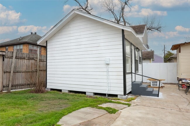 Photo - 10 Jenkins St