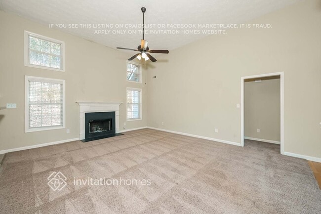 Photo - 219 Lakeview Pl