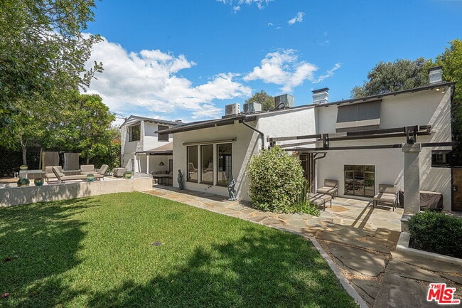 Photo - 1323 Club View Dr