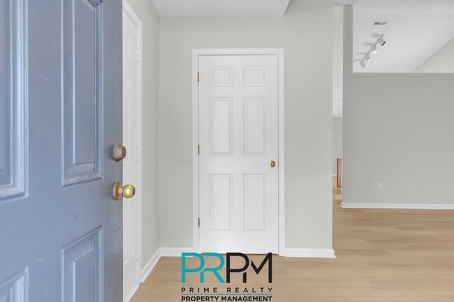 Photo - 22 Annika Ct