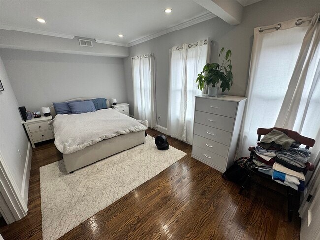 Photo - 252 Bowen St Unidad 3