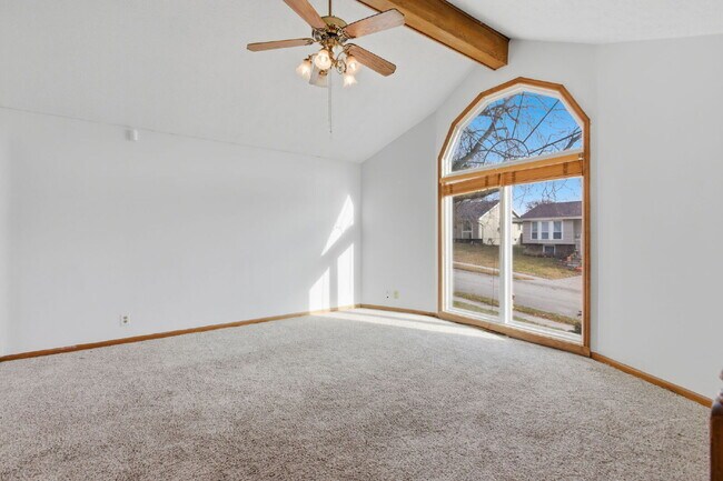 Photo - 8822 N 83rd St