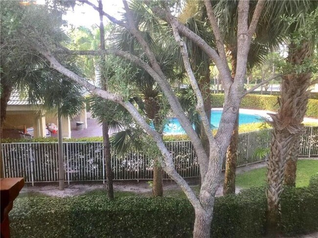 Photo - 4759 Pinemore Ln