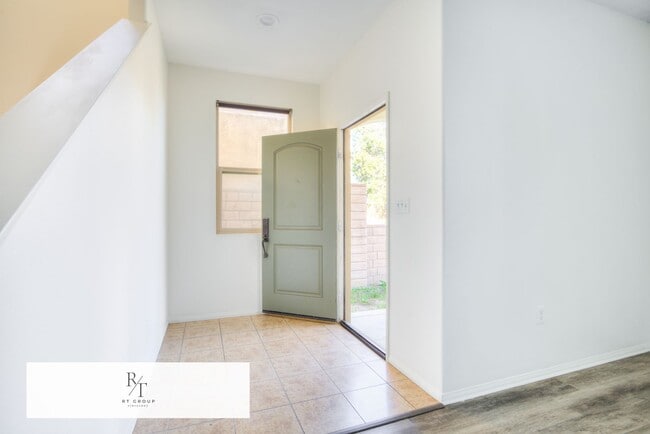 Photo - Beautiful 2-story home located in a gated community