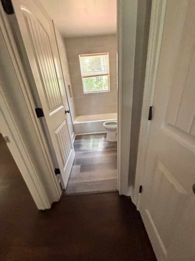 Photo - 976 Fifth Ave