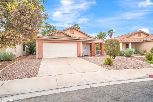 Photo - 920 Ashurst Ct