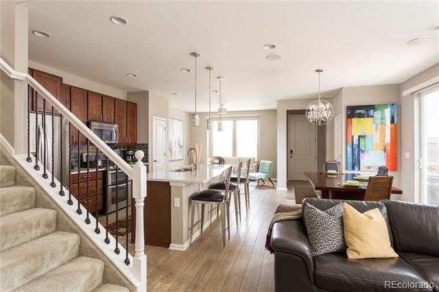 Photo - 2834 Macon Way