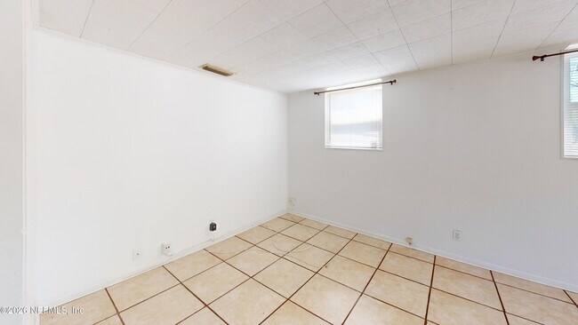 Photo - 370 Gwinnett Rd