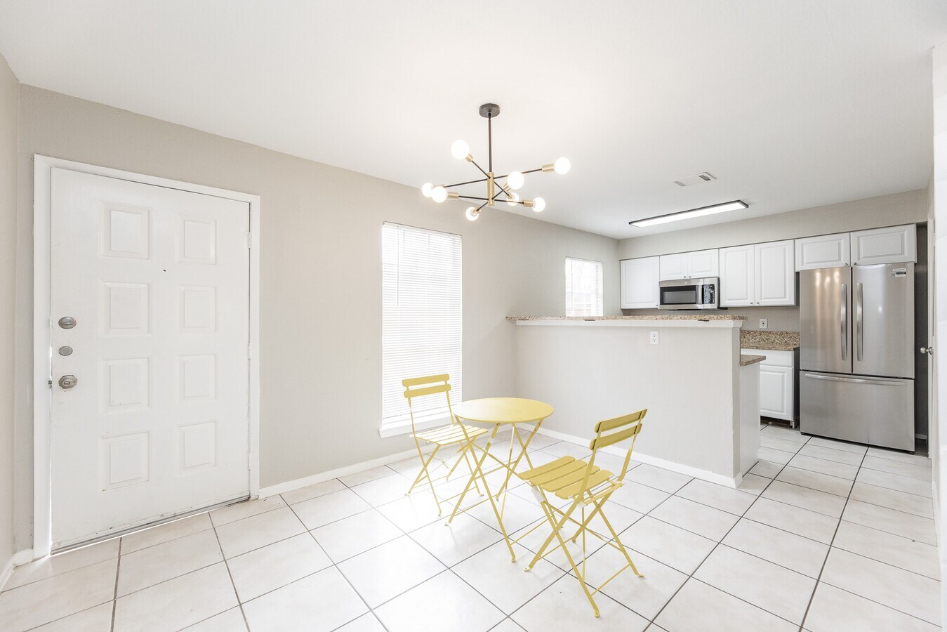 Photo - 1930 Avenue B