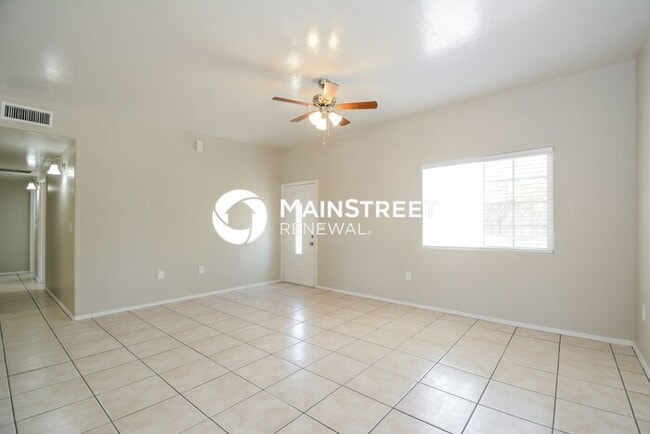 3 Bedroom Pet-Friendly Home in Tucson, AZ with Main Street Renewal