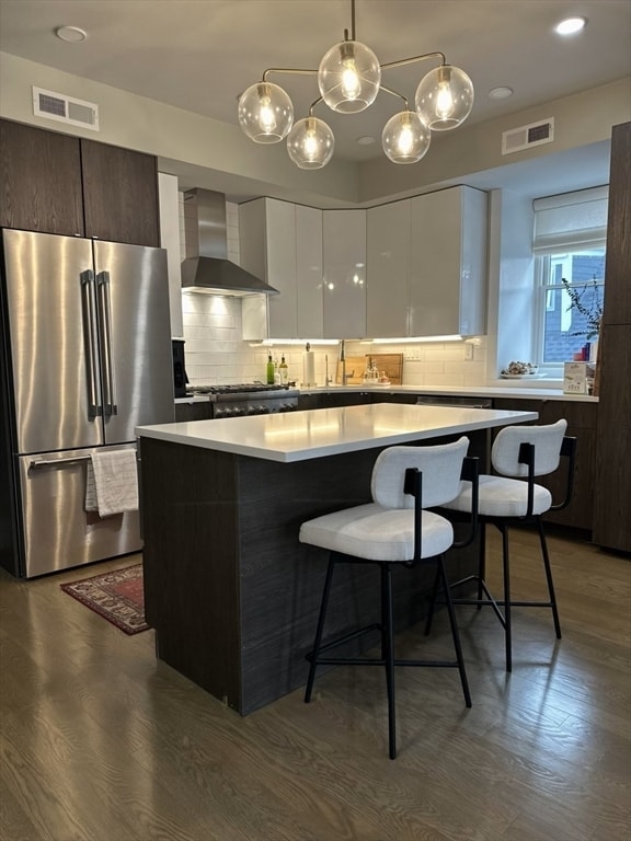 Building Photo - 34 Dix St Unit 5