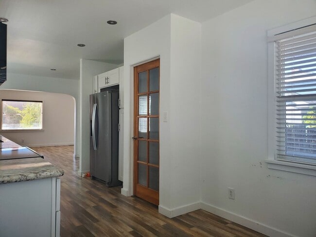 Photo - Spacious 3 BR/2 BR Family Home