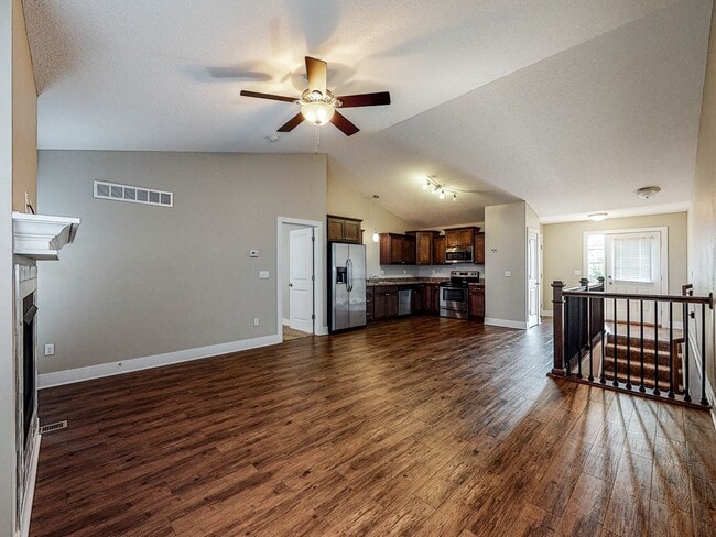 Photo - 411 Sunflower Dr