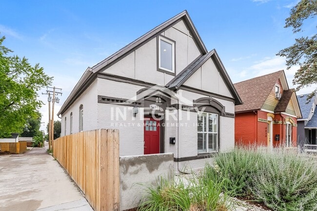 3622 W 29th Ave