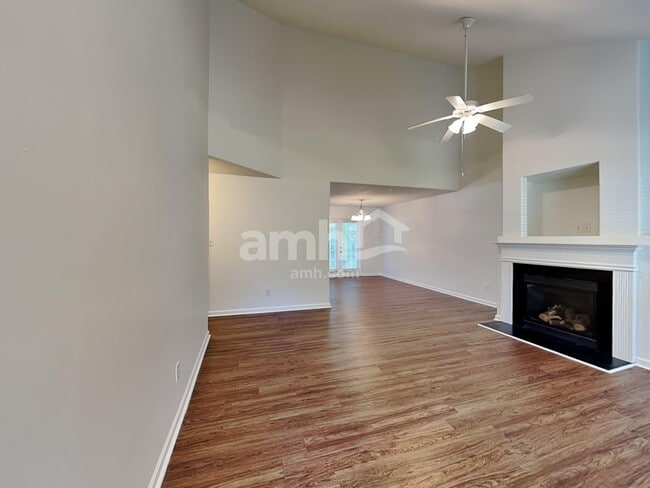 Photo - 10815 Pointer Ridge Dr